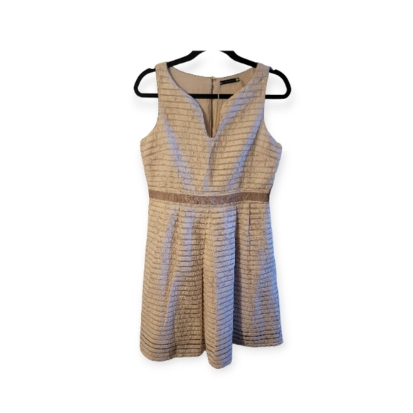 LEIFSDOTTIR Dress, Size 8 - Picture 2 of 16